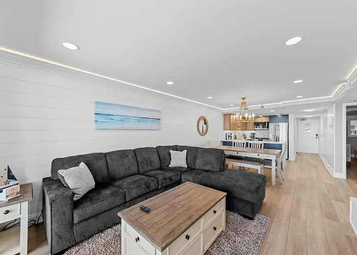 Extraordinary Oceanfront Escape - Unit 1109