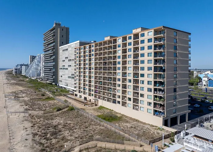 Extraordinary Oceanfront Escape - Unit 1109 Ocean Stadt